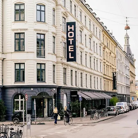 Ibsens Hotel-2