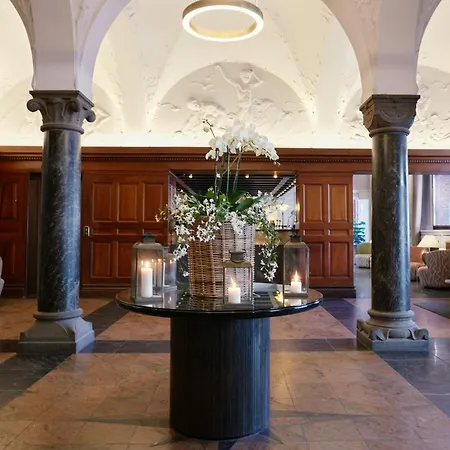 Ascot Hotel-2